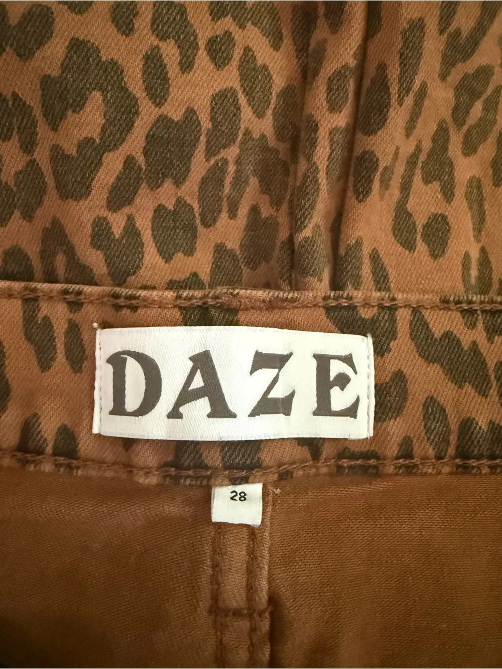 Daze High-Rise Brown Leopard Wide Leg Jeans - Picture 5 of 6